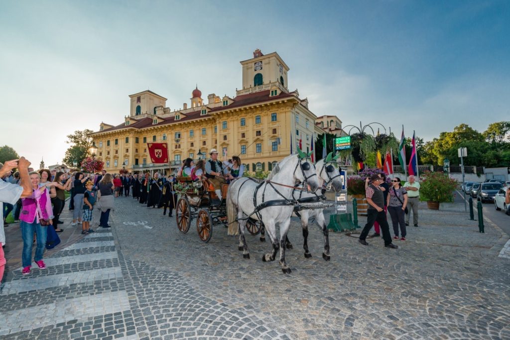 Eröffnung Wein- und Genusstage Eisenstadt vor dem Schloss Esterházy