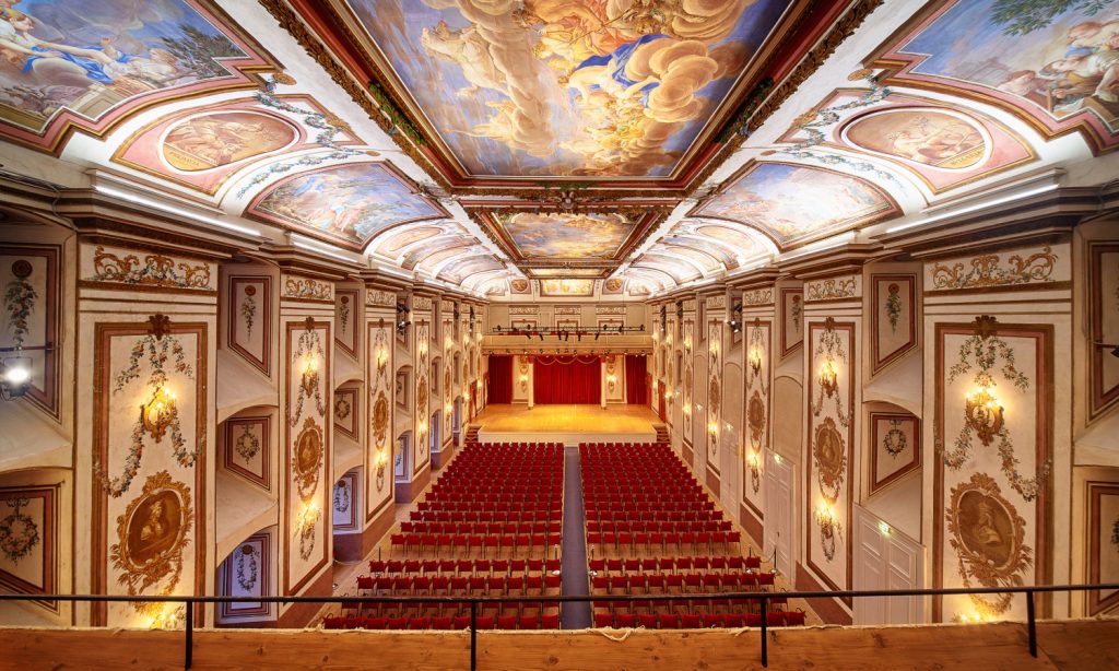 Haydnsaal im Schloss Esterházy Ansicht von oben