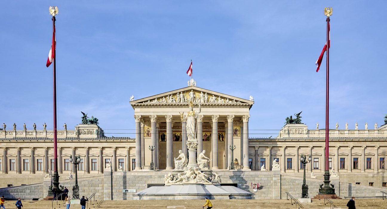 Wiener Parlament von außen