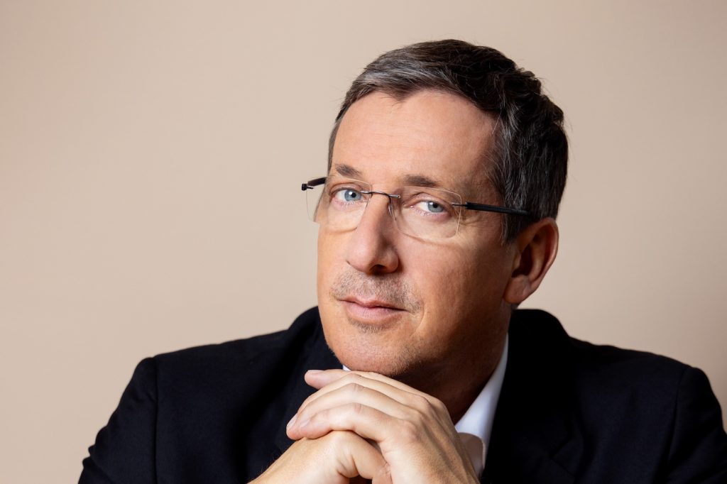 Porträt Viktor Gernot © Felicitas Matern