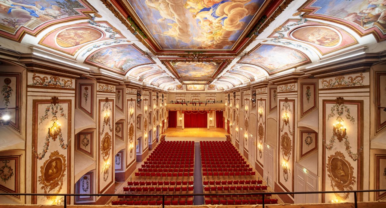 Haydnsaal fotografiert vom Balkon des Saals